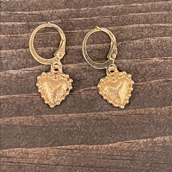 Rose Gold Heart Huggie Hoop Earrings New! - Picture 2 of 4